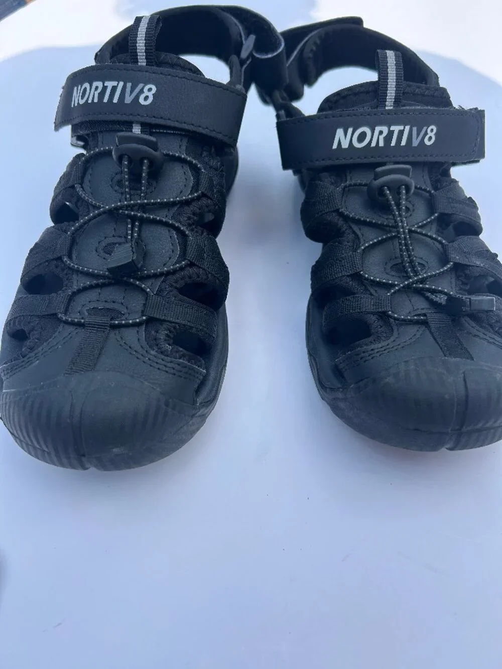 NORTIV8 Men’s Closed Toe Outdoor Sport Sandals Black Size 9 Trail Hiking Water